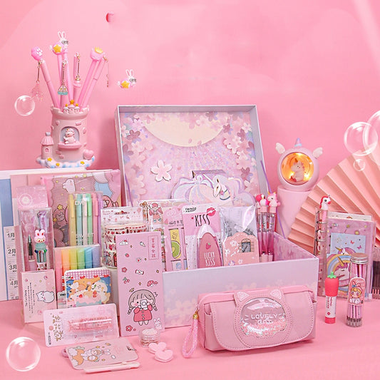 (F)stationery set(pens, notebooks, pencils, pencial cases keychains and so on)