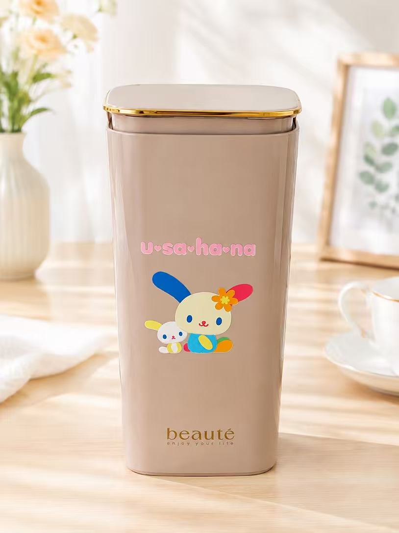 makeup brush case(mikko, hk, usahana, maru, snoopy)